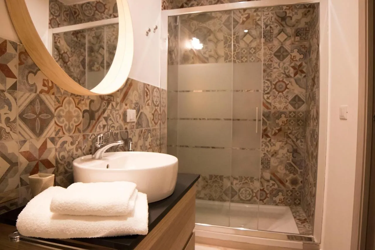 Katana Suites Apartments Katania